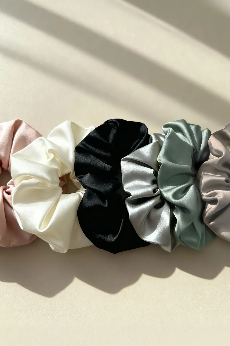 Gumka do Włosów z Jedwabiu Scrunchie Pudrowy Róż