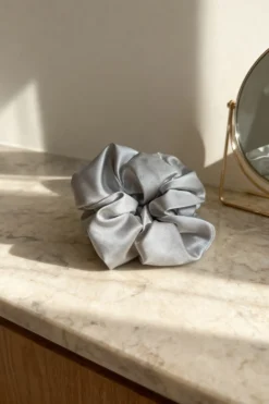 Gumka do Włosów z Jedwabiu Scrunchie Szary