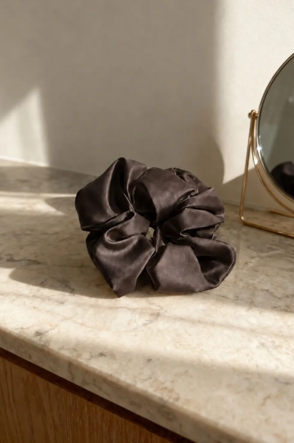 Gumka do Włosów z Jedwabiu Scrunchie Czekolada