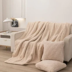 Koc z Bukli Baranek Dreamy Boucle Beżowy
