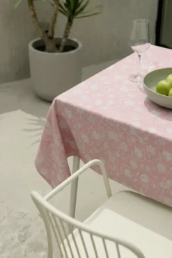 Obrus Ogrodowy Wodoodporny w Kwiaty GAIA Pink Flower Różowy