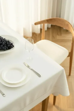 Obrus z Mereżką CLASSY Biały