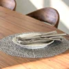 Okrągła Podkładka Kuchenna na Stół LEAF Srebrny