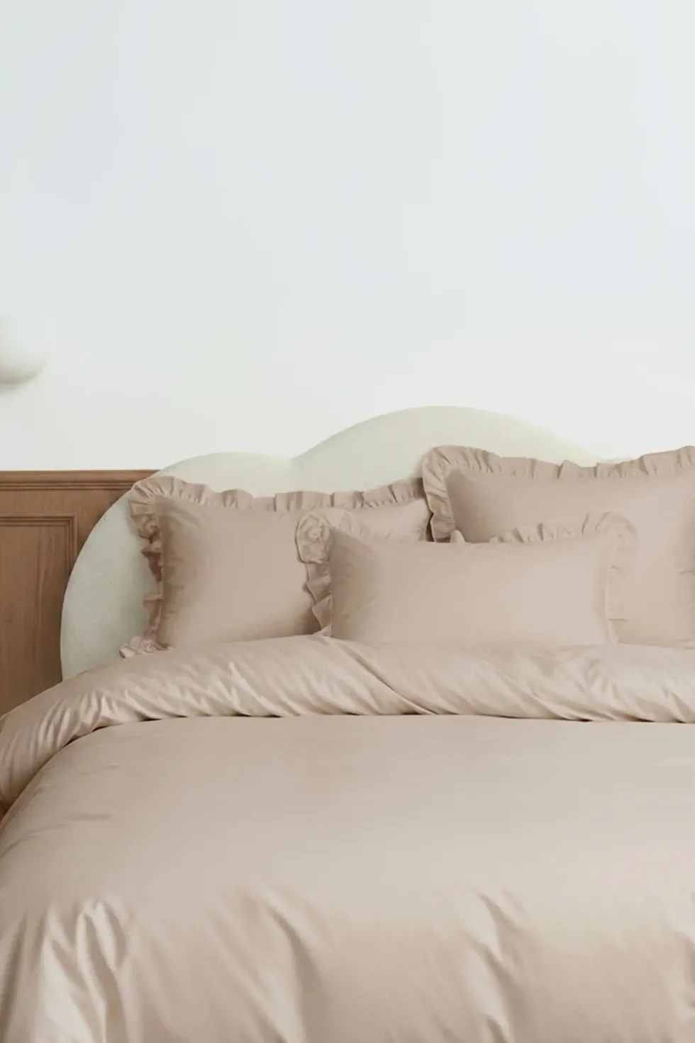 Pościel Ruffy Premium Satyna Bawełniana z Falbanką Beżowy