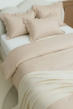 Pościel Ruffy Premium Satyna Bawełniana z Falbanką Jasny Beżowy