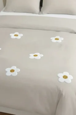 Pościel w Kwiatki Stokrotki CUTY Beżowy