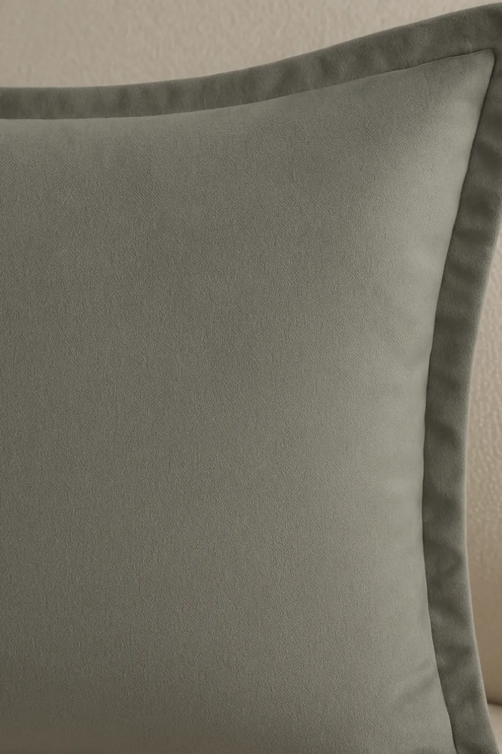 Poszewka Velvetowa Do Zasłony SOFT Szary