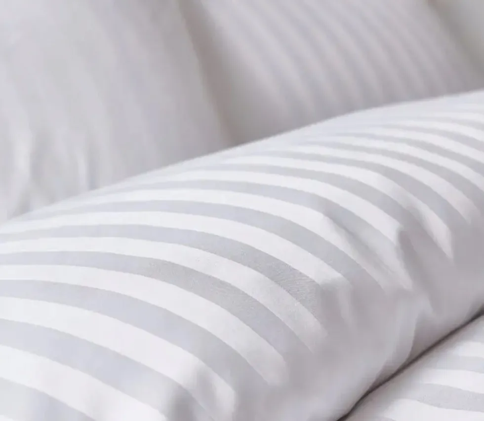 Poszwa Hotelowa Adamaszek 1cm Biały