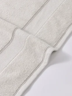 Ręcznik Bawełniany Leo 650g/m2 Kaszmir