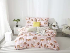 Świąteczna Pościel z Mikrofibry z Nadrukiem Gingerhouse Pudrowy