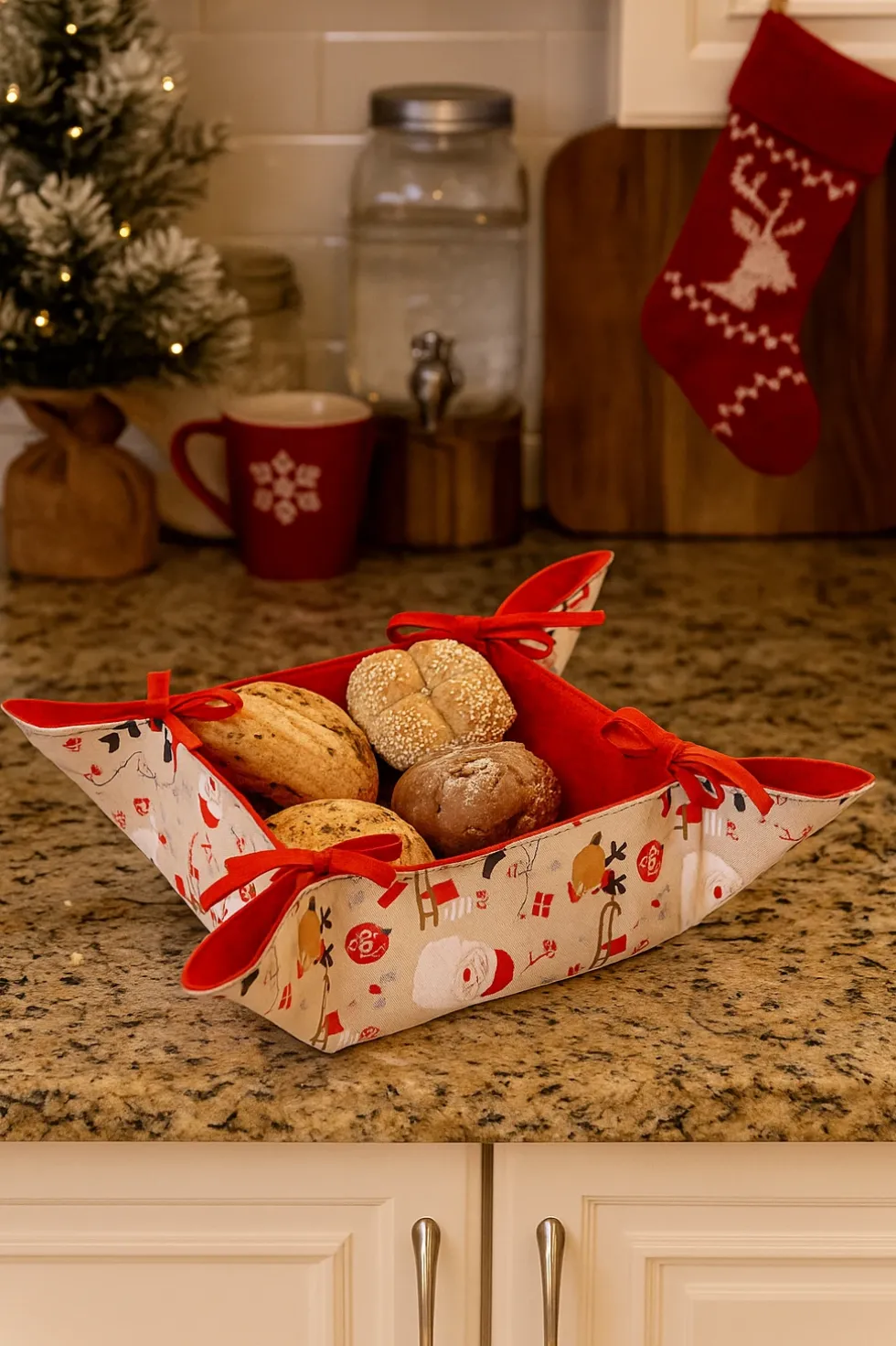 Świąteczny Koszyk Na Pieczywo SANTA