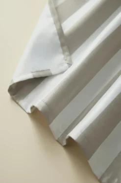 Zasłona Tarasowa Wodoodporna Na Przelotkach STRIPES Beżowy